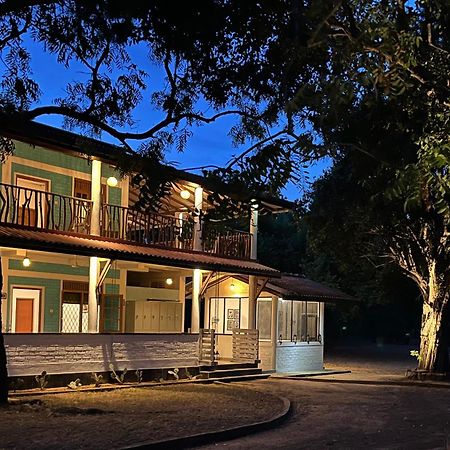 Funky Leopard Safari Lodge Bordering Yala National Park كاتاراغاما المظهر الخارجي الصورة