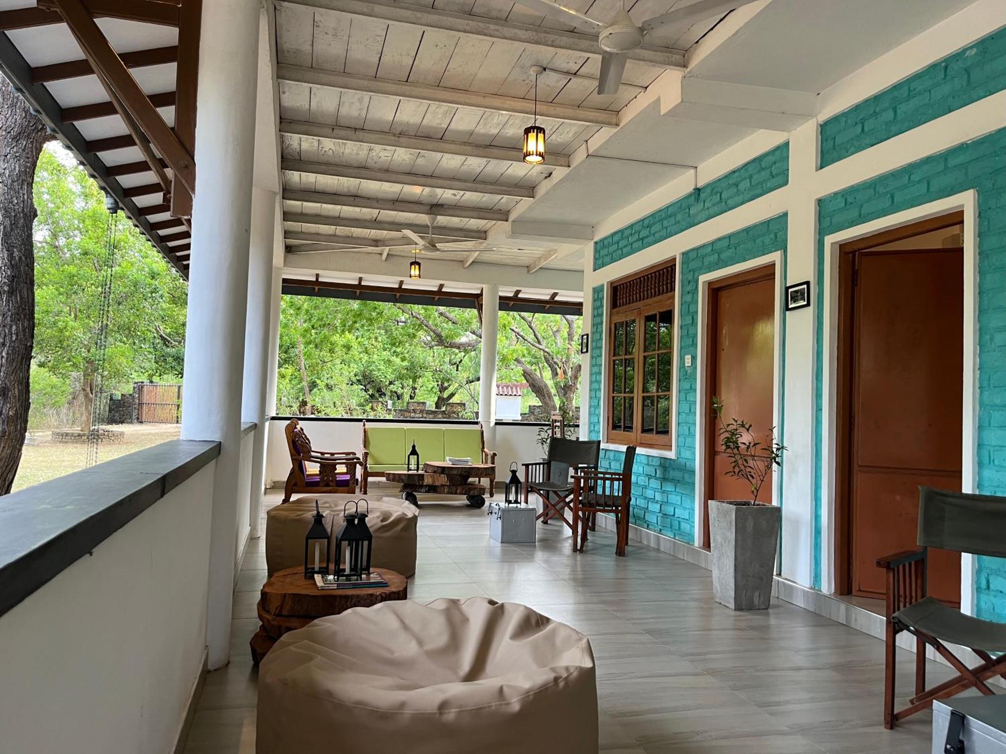 Funky Leopard Safari Lodge Bordering Yala National Park كاتاراغاما المظهر الخارجي الصورة
